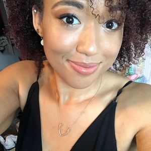 Meet your Posher, Christiana